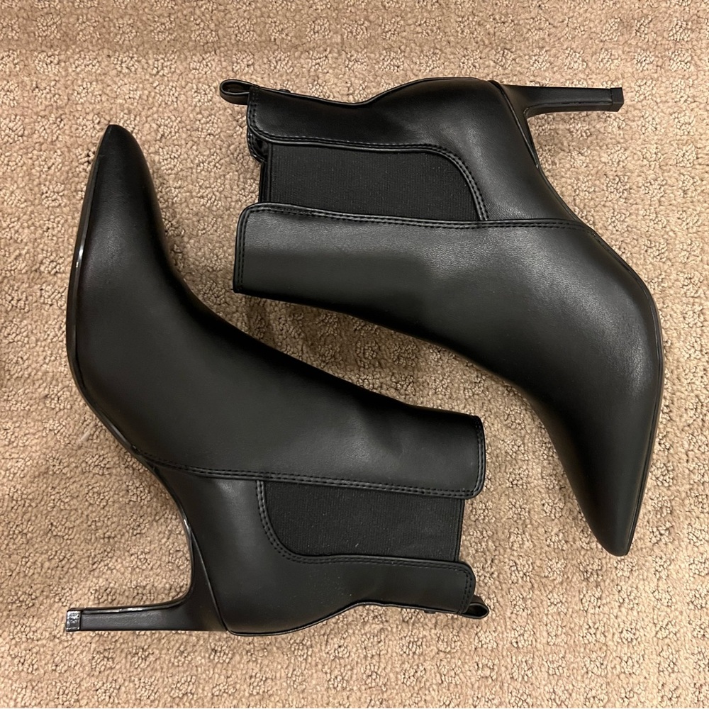 Calvin Klein Ankle Booties